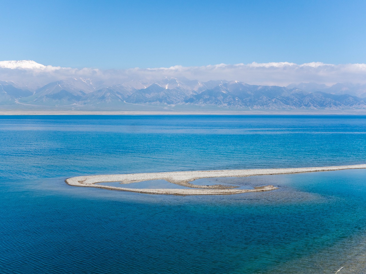 in xinjiang sailimu lake along the way free photo