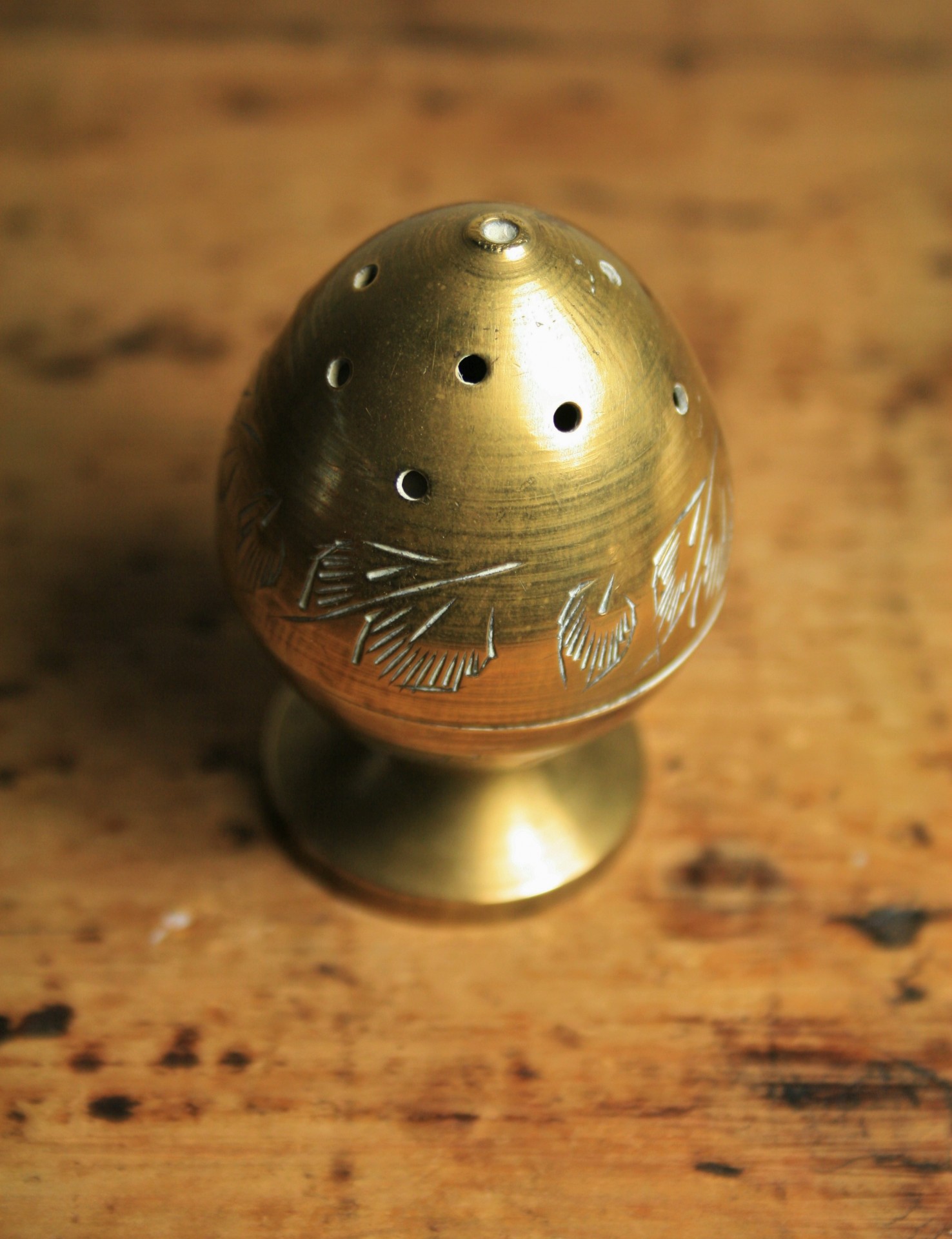 incense holder brass shiny free photo