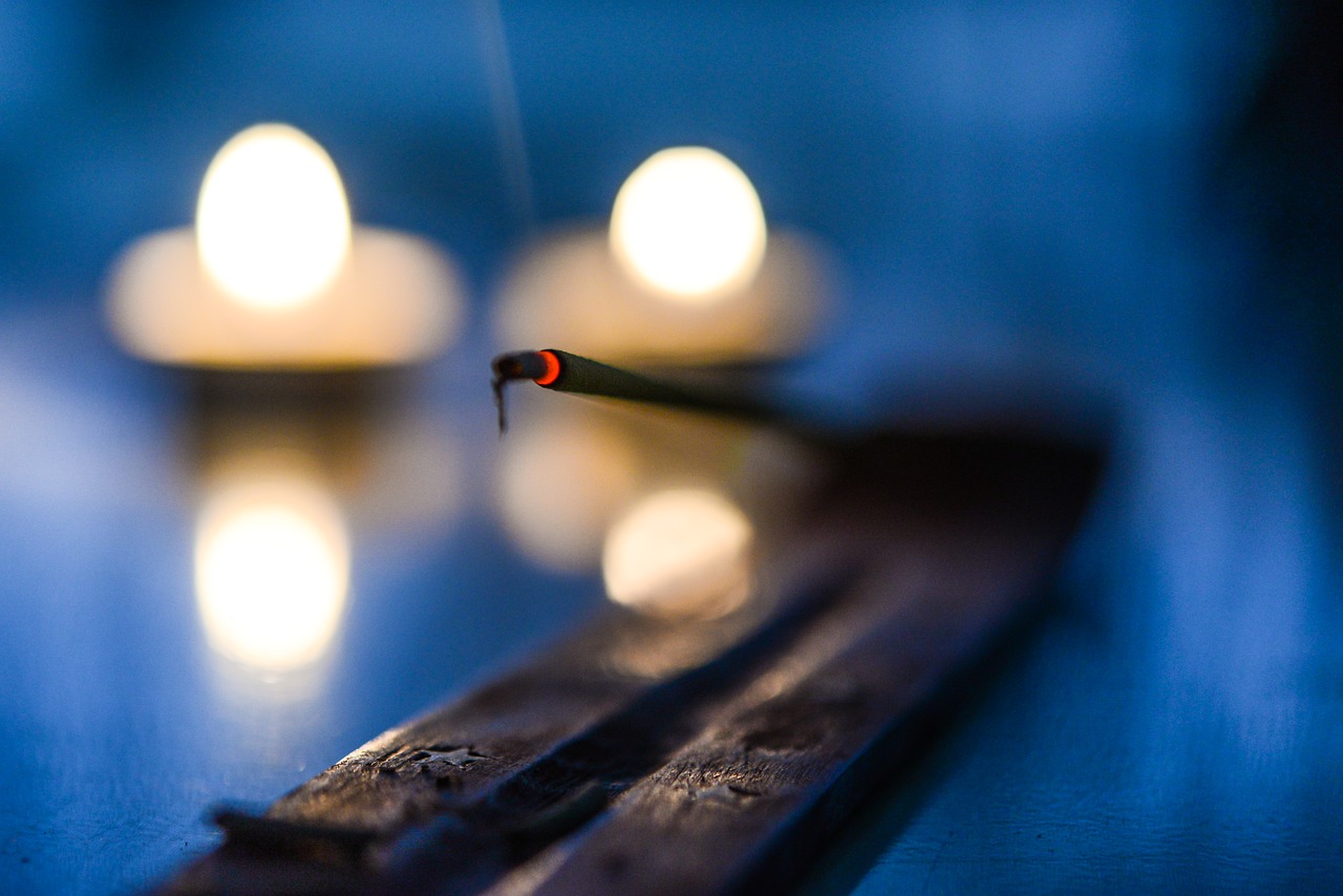 incense glow candle free photo