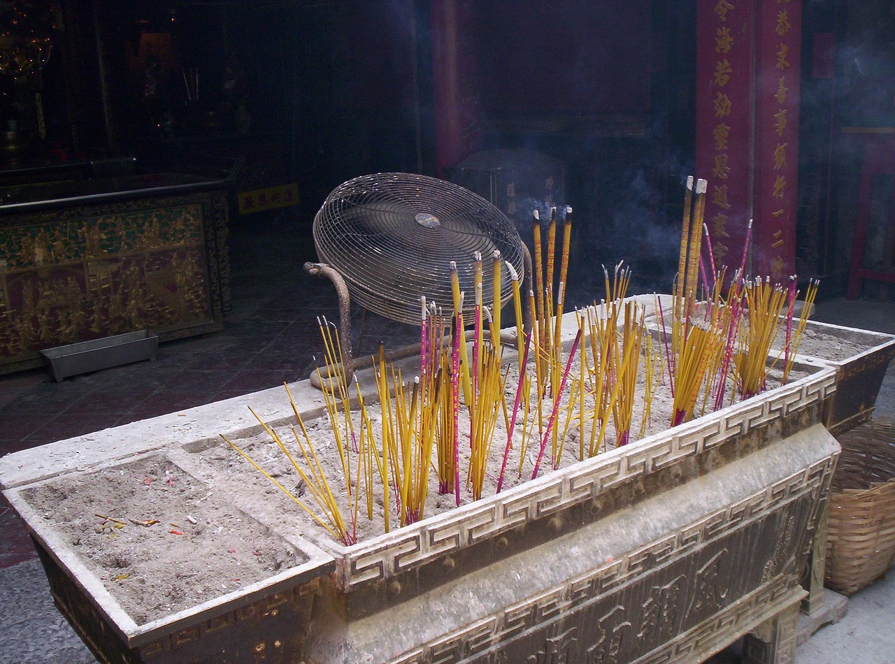 incense burning macau free photo