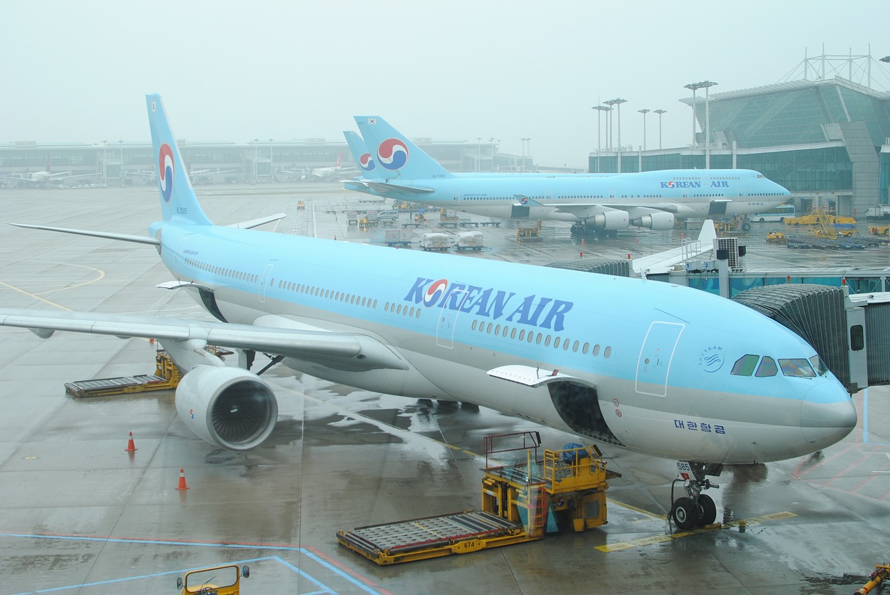 incheon international airport plane travel free photo