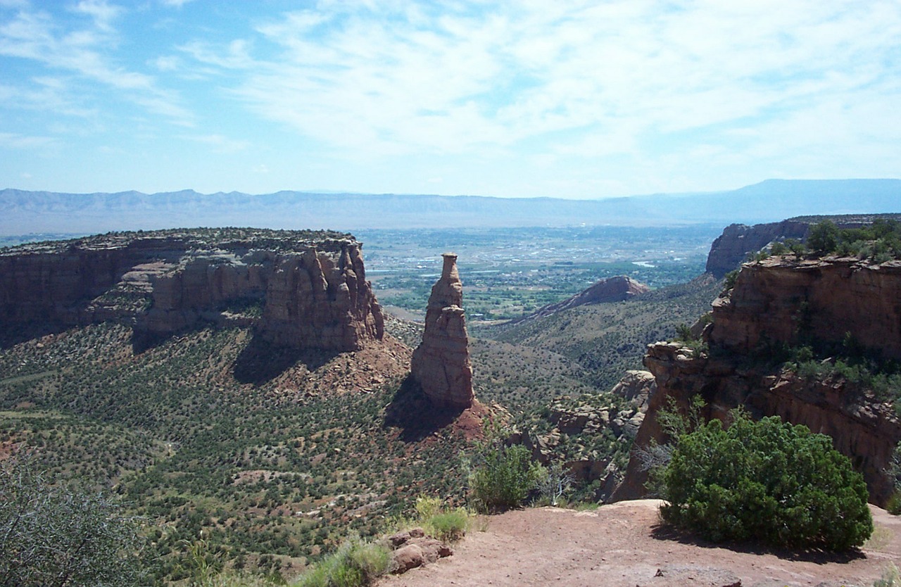 independence rock rock colorado national monument free photo