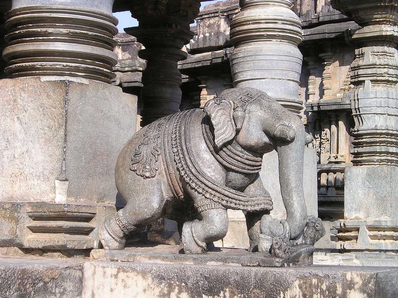 india statue elephant free photo
