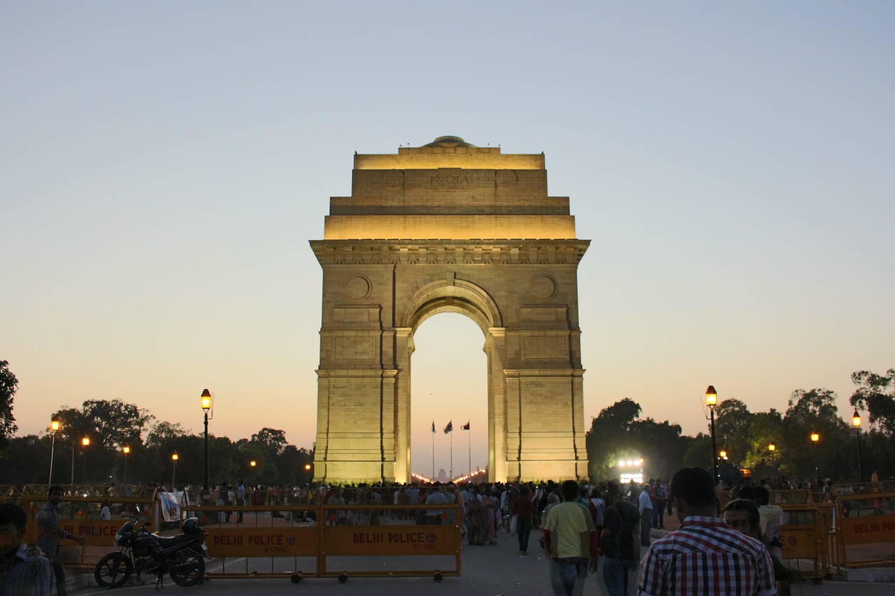 india india gate new delhi free photo