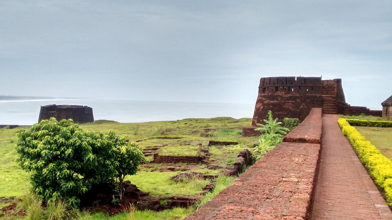 india travels bekal fort kerala free photo