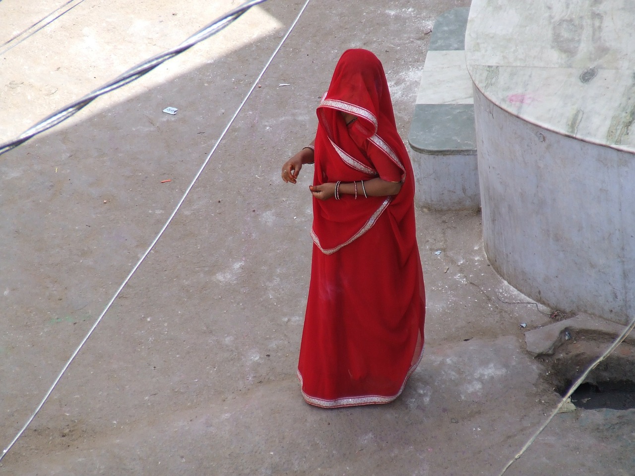 indian woman sari free photo