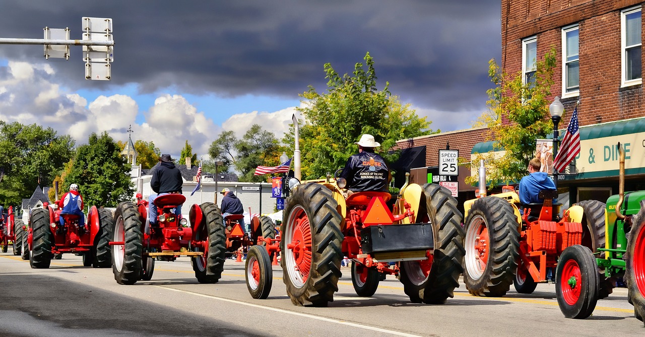 indiana tractor parade free photo