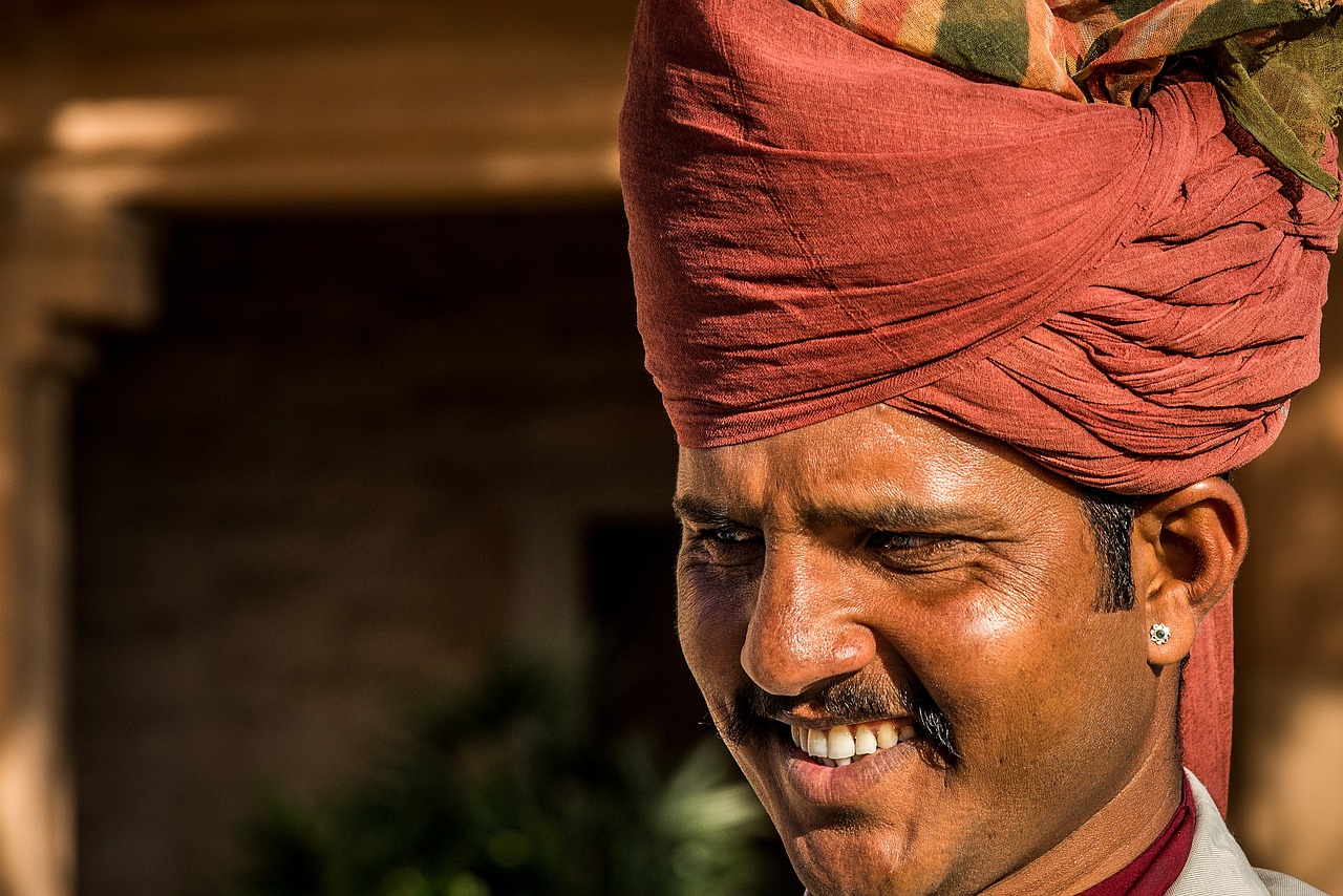indians turban portrait free photo