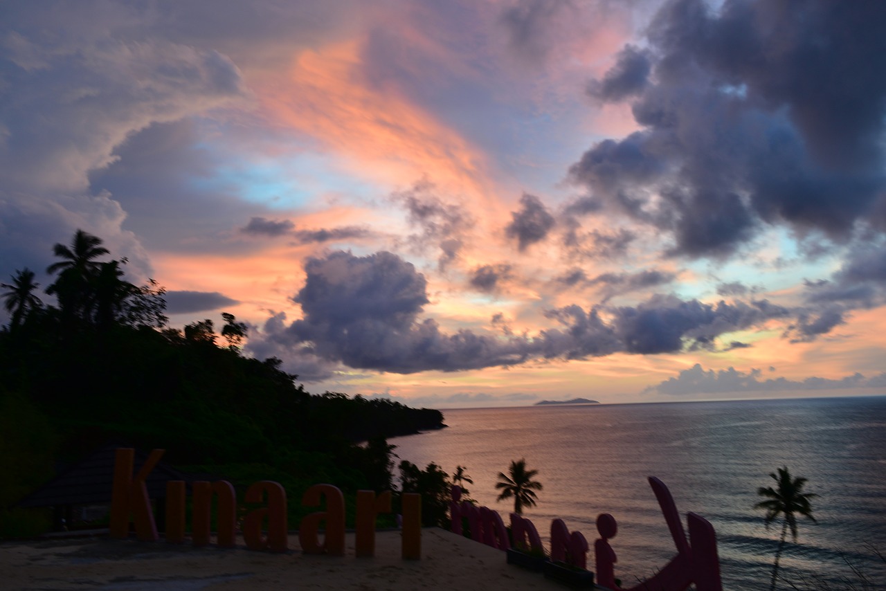 indonesia sunset the sea free photo