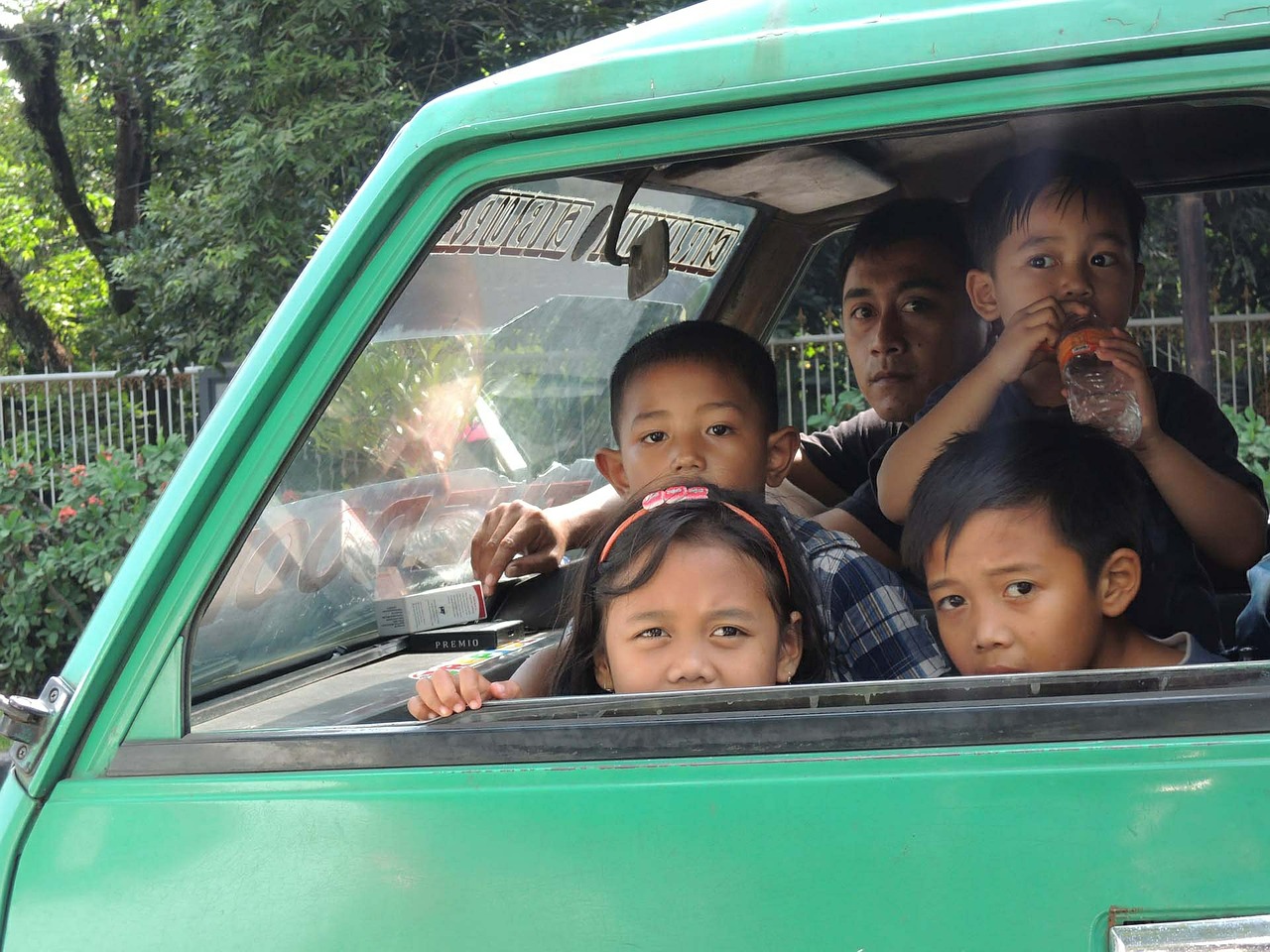 indonesia kids vehicle free photo