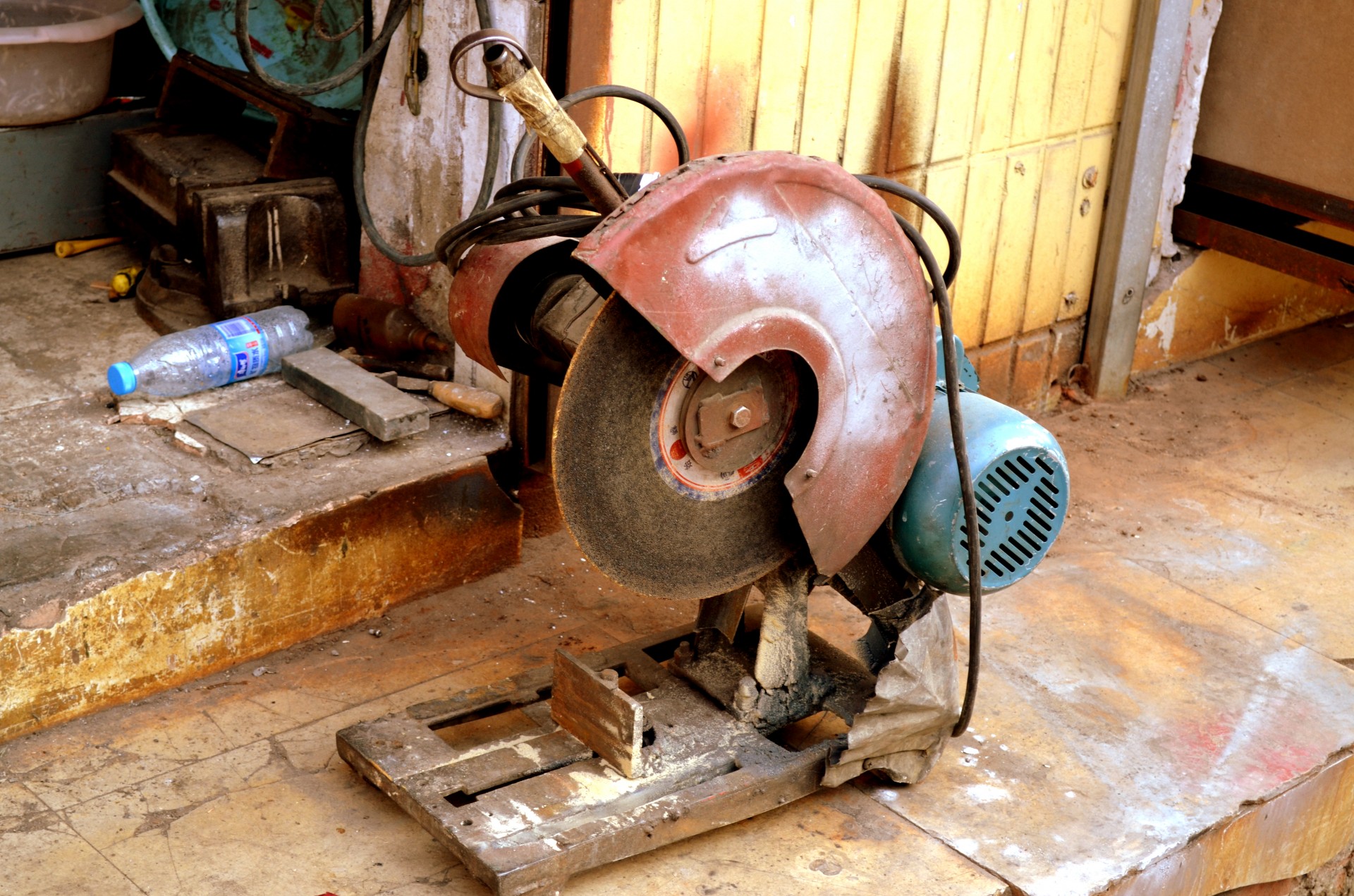 object saw circular saw free photo