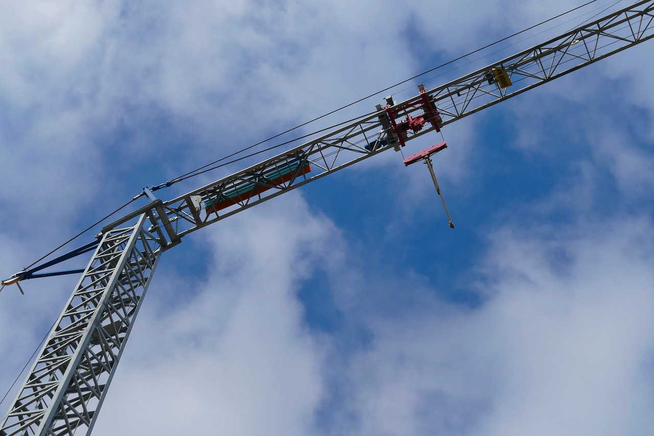 industry sky crane free photo