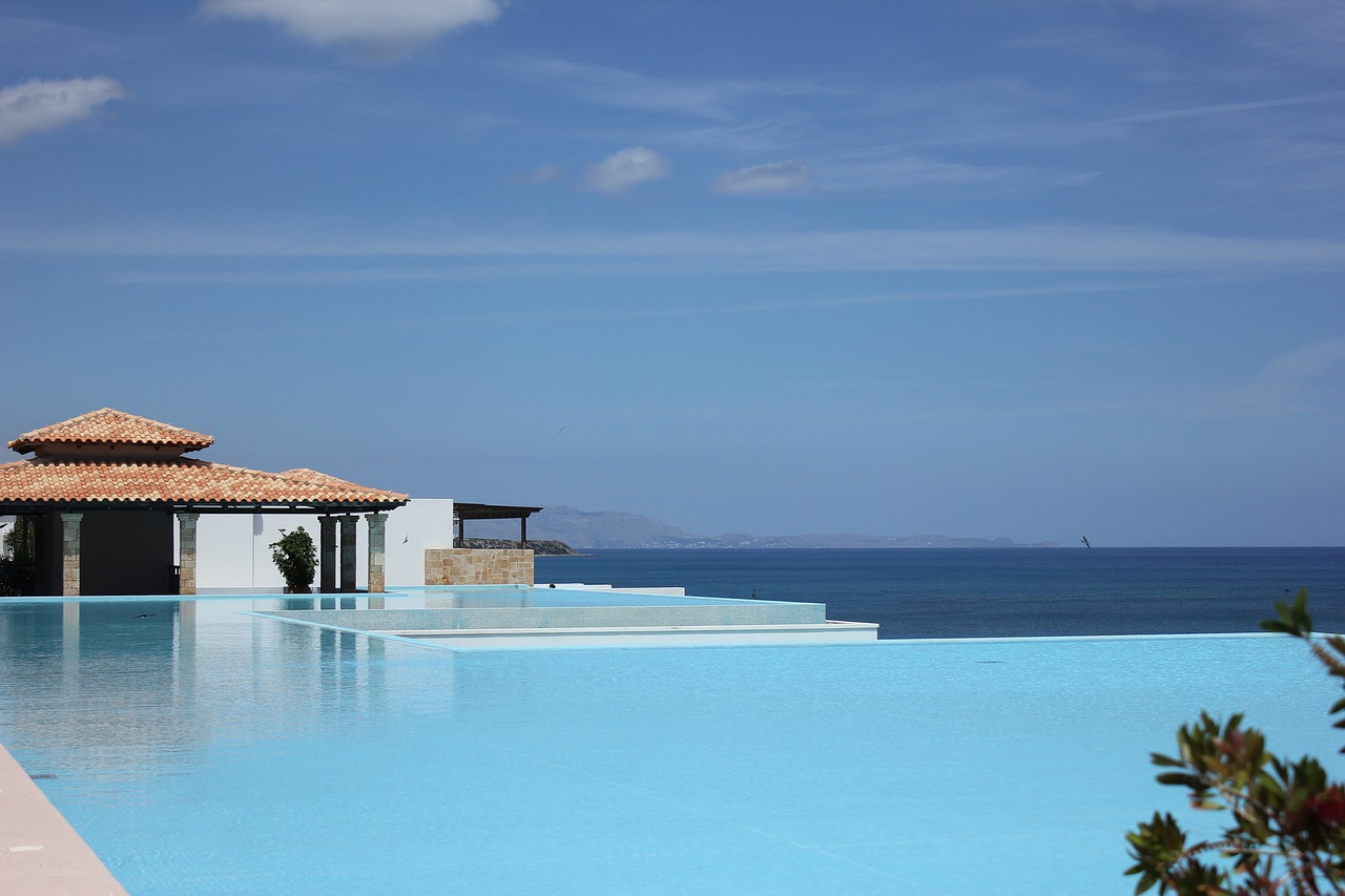 infinity pool pool swimming pool free photo