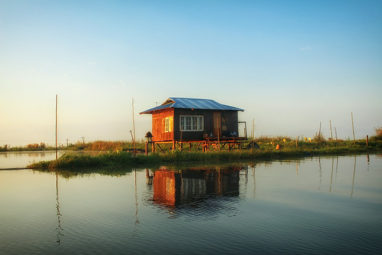 inle lake myanmar lake house free photo