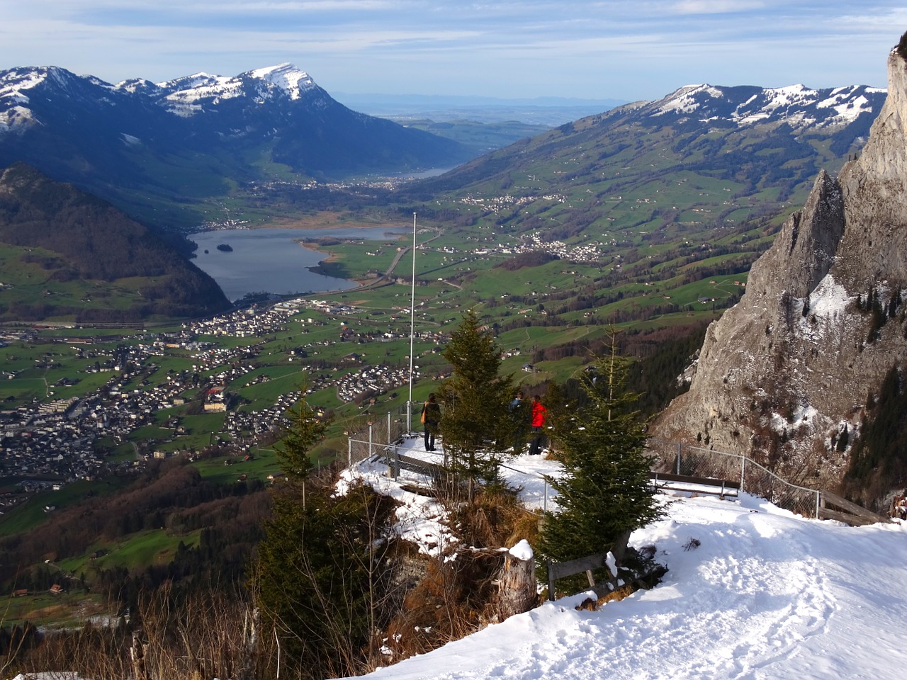 inner switzerland lauerzersee rothenfluh free photo