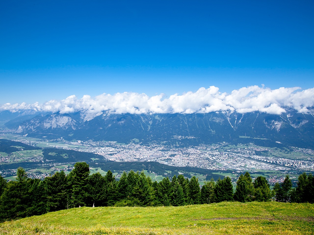 innsbruck mountains landscape free photo