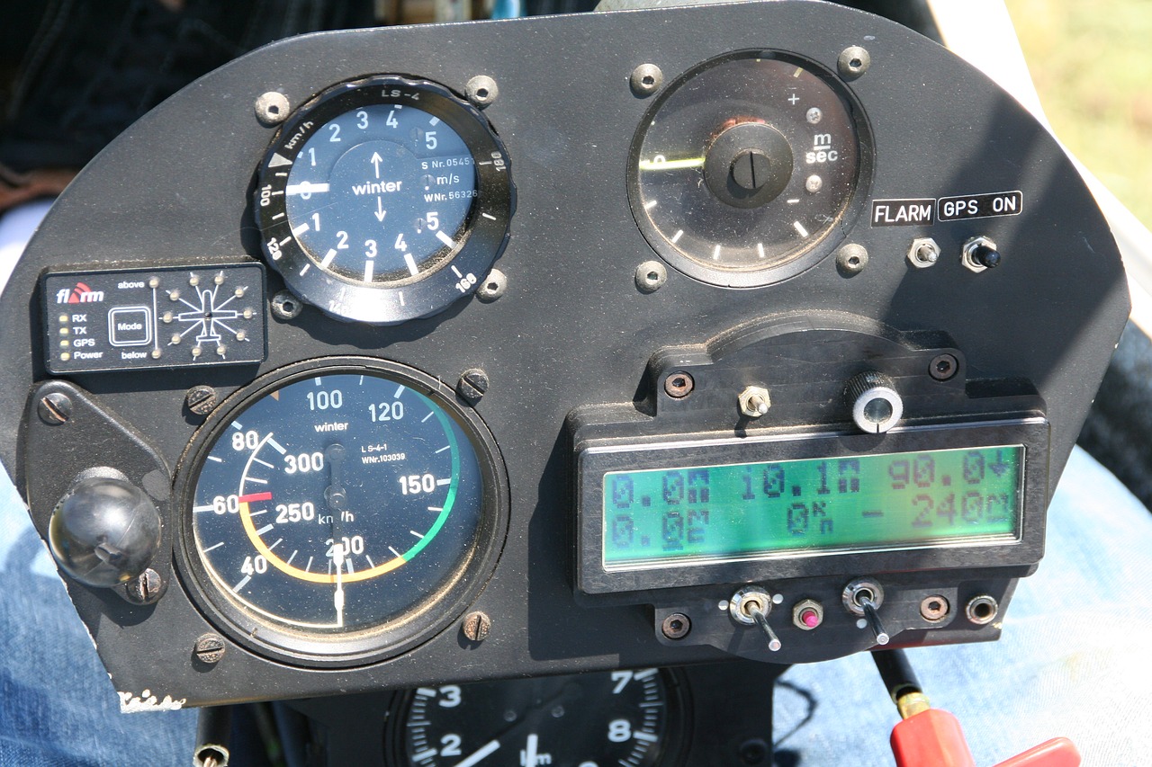 instrument panel gliding cockpit free photo