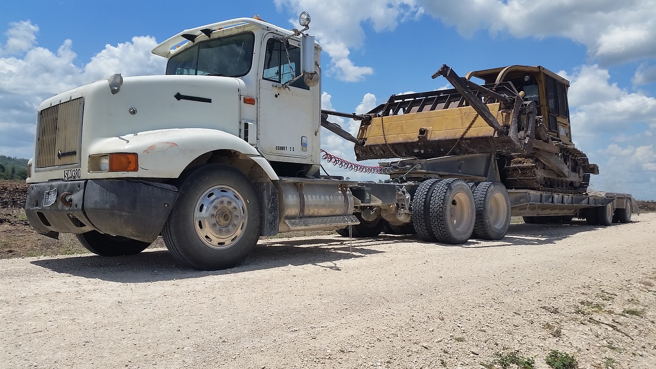 international  towhead  truck free photo