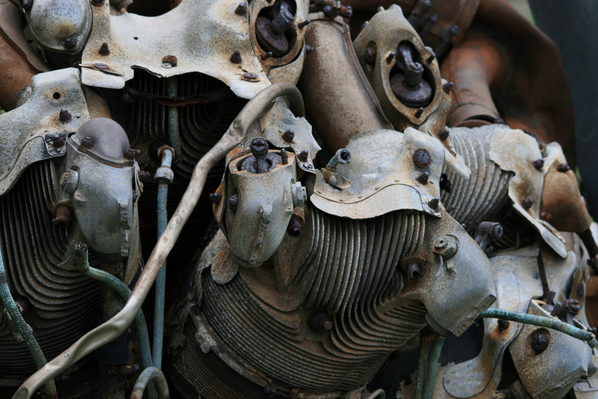 engine radial wrecked free photo