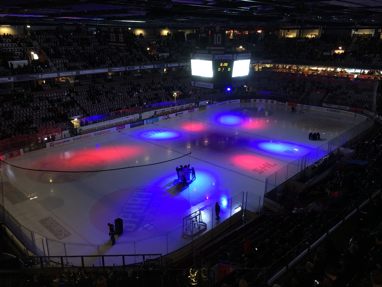 ice hockey lhc saab arena free photo