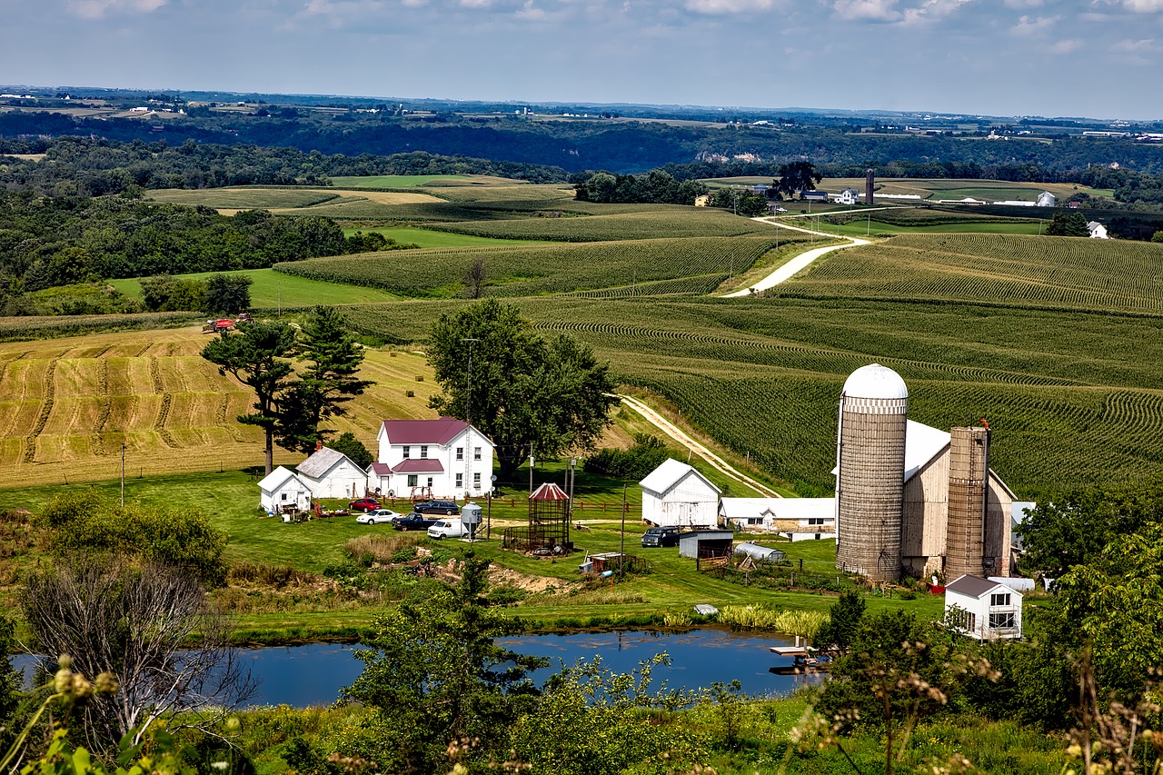 iowa landscape scenic free photo