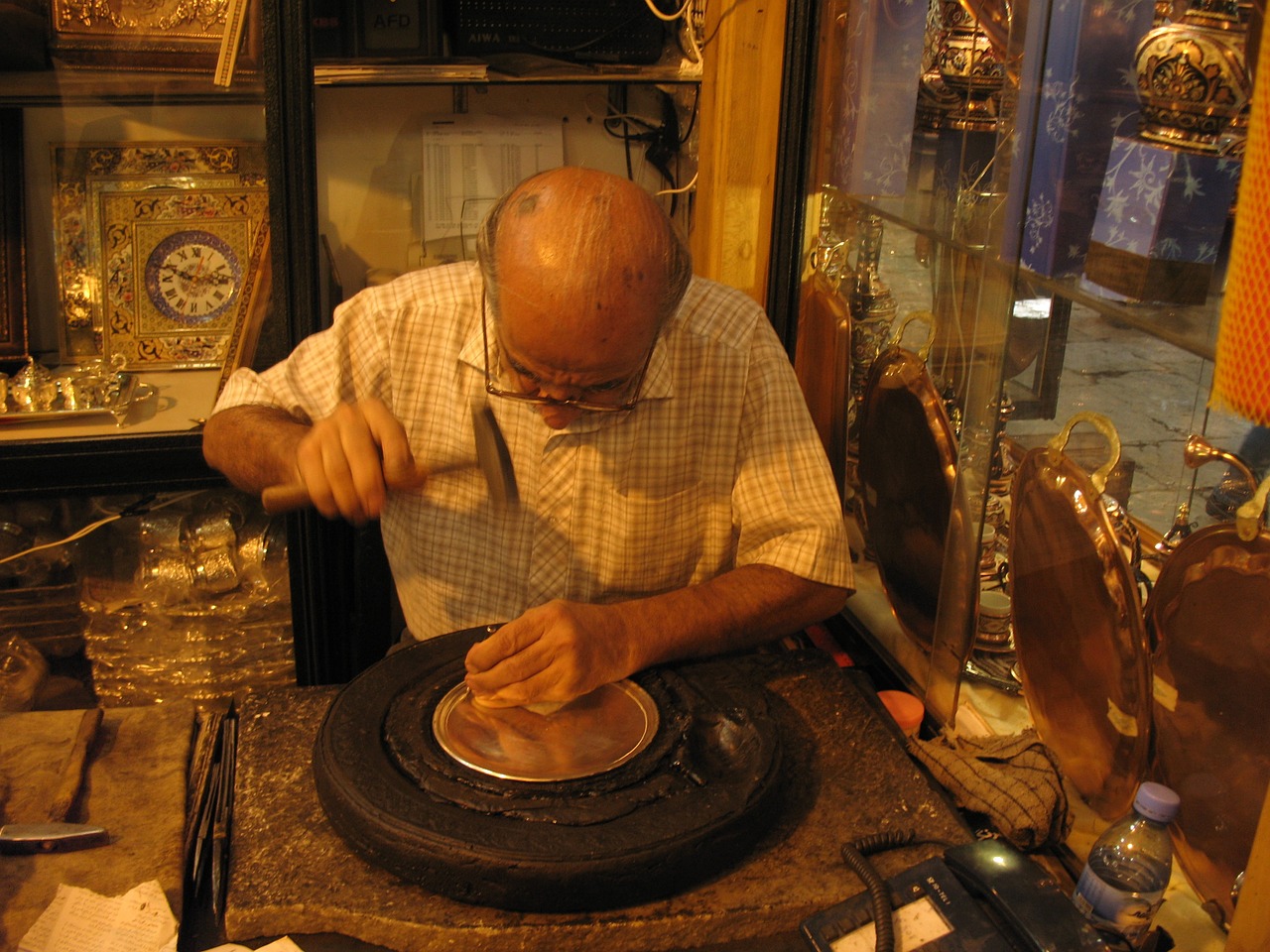 iran isfahan handicrafts free photo