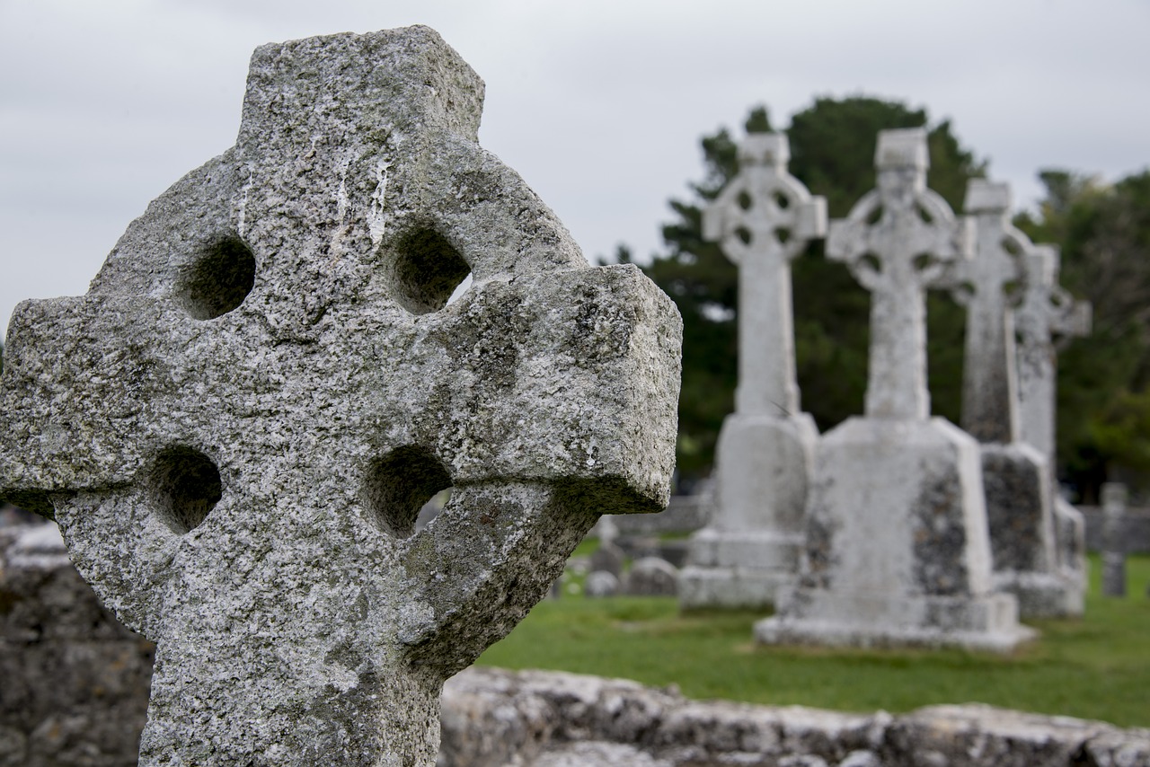 clonmacnoise monastery religion free photo