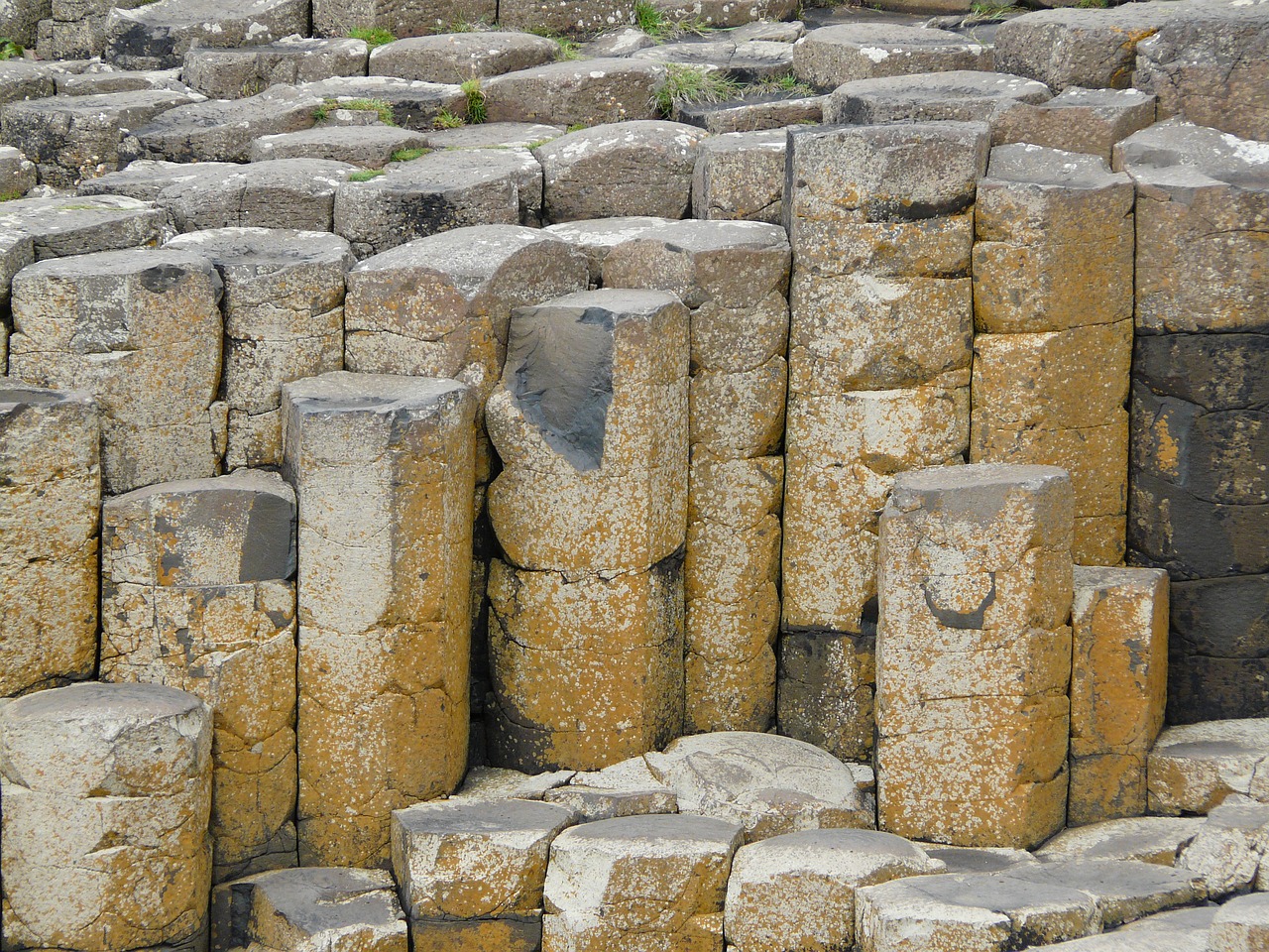 ireland giant's causeway rock free photo