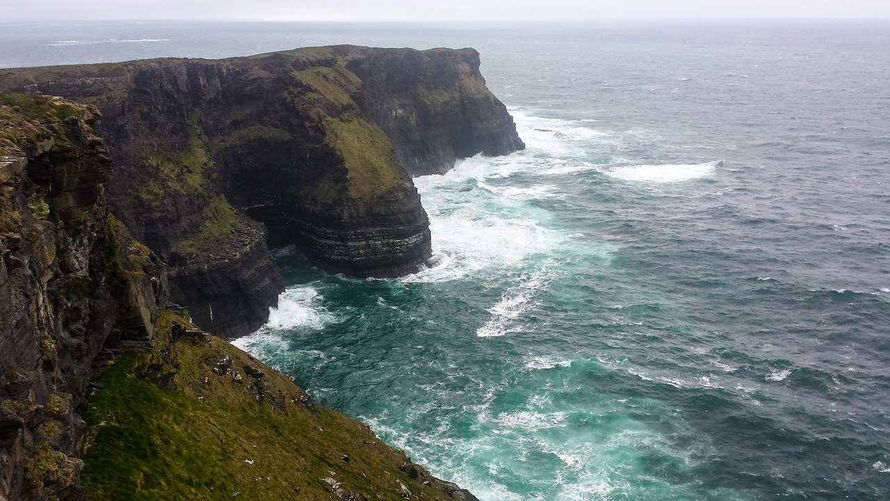 ireland galway the cliffs of moher free photo