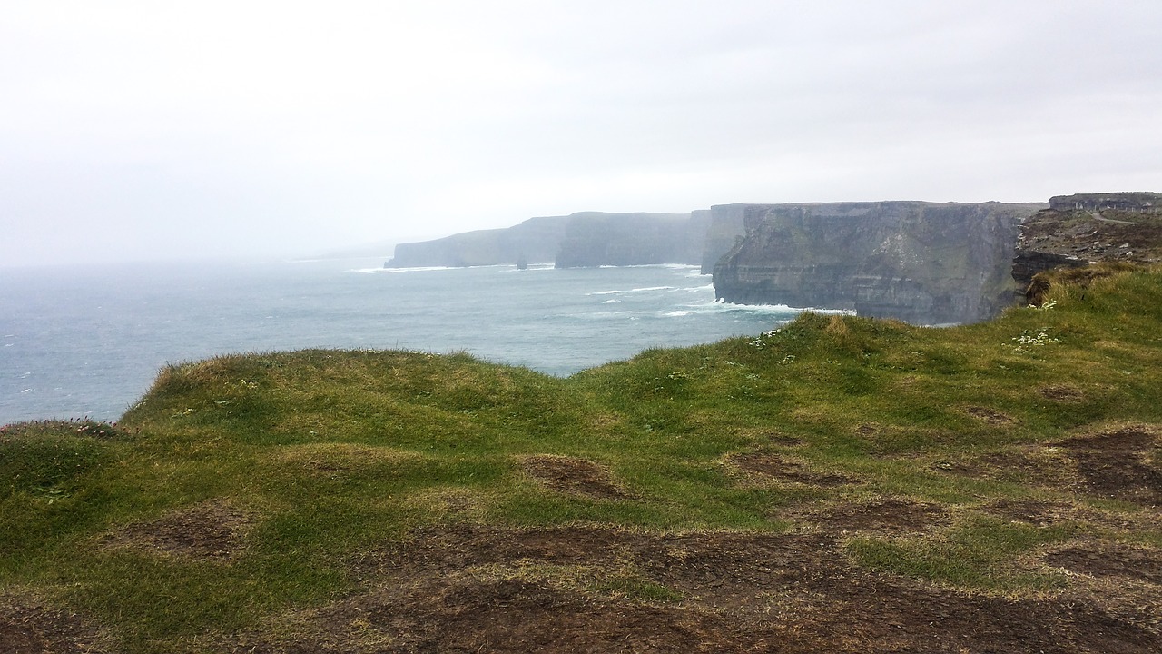 ireland galway the cliffs of moher free photo