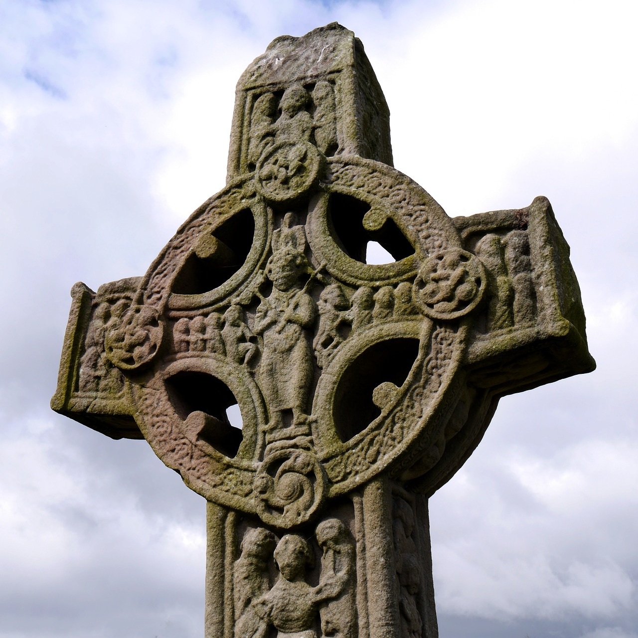 ireland clonmacnoise celtic crosses free photo