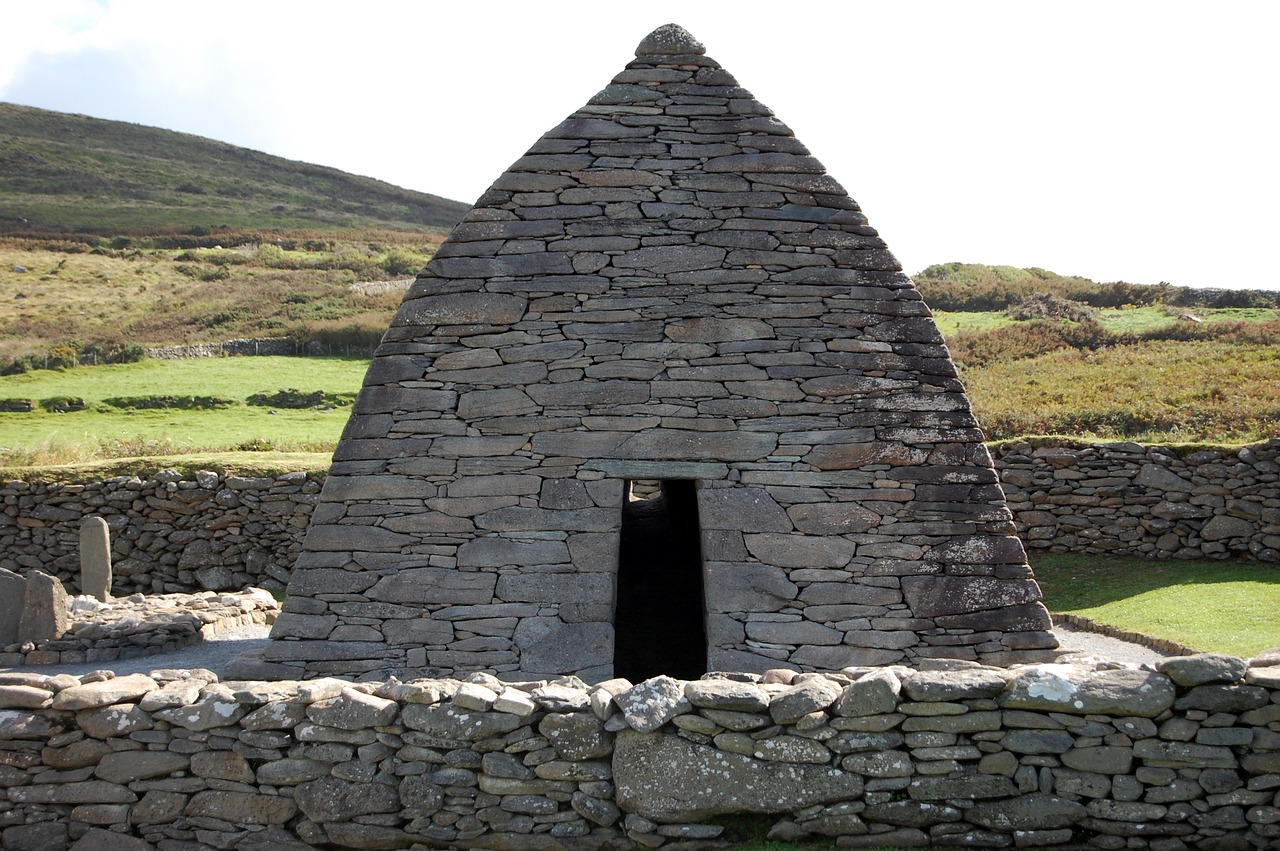 ireland small church free photo