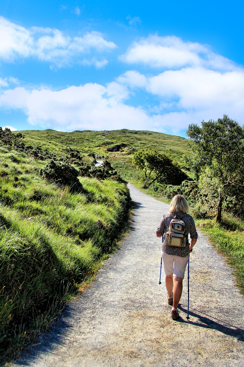 ireland  hiking  away free photo