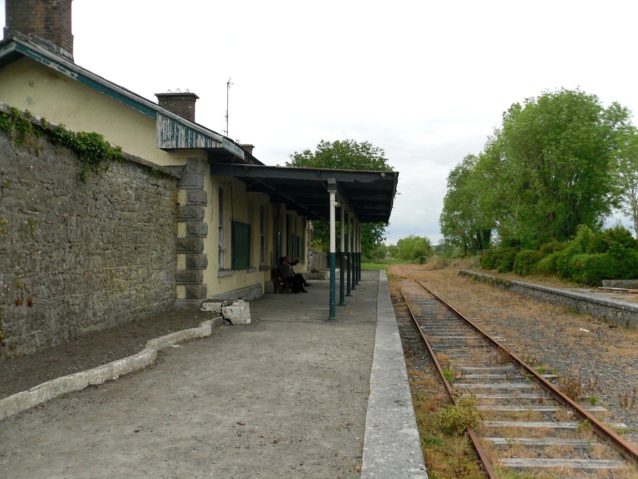ireland ballyglunin railway station county galway free photo