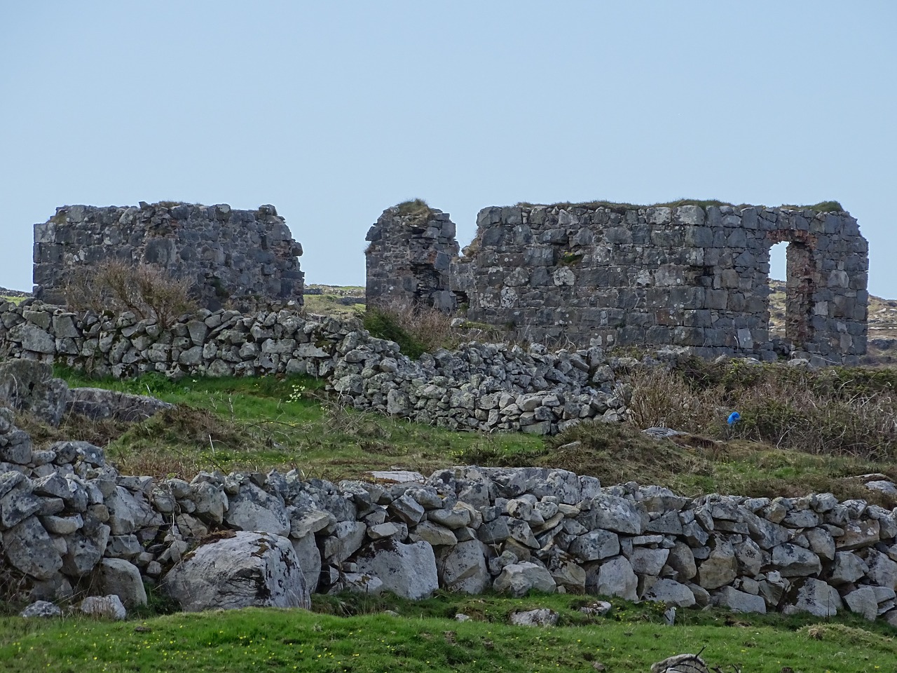 ireland  ruine  ruin free photo