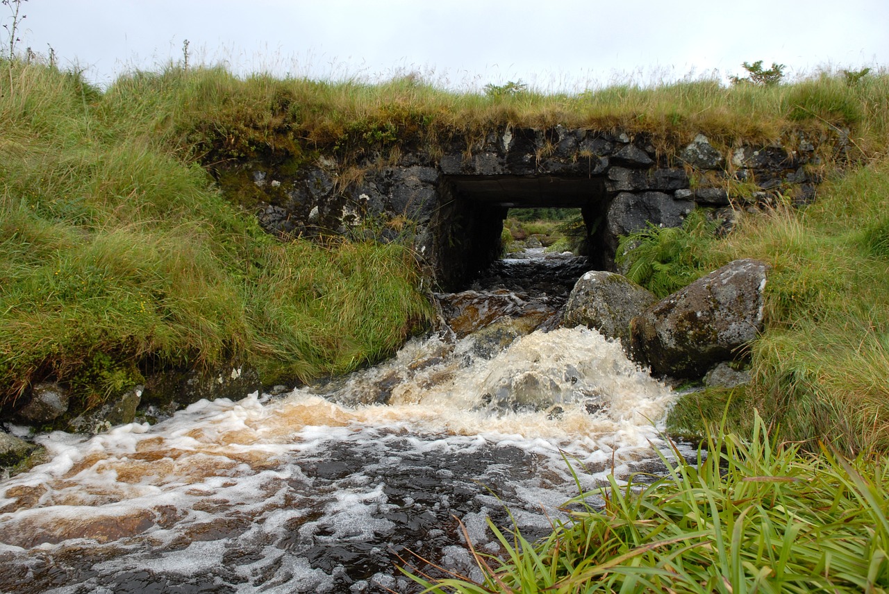 ireland stone bridge water free photo