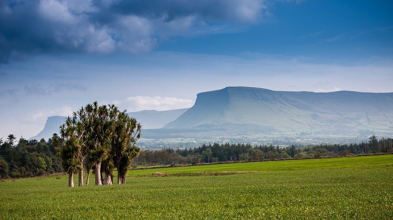 irish mountains scenery free photo