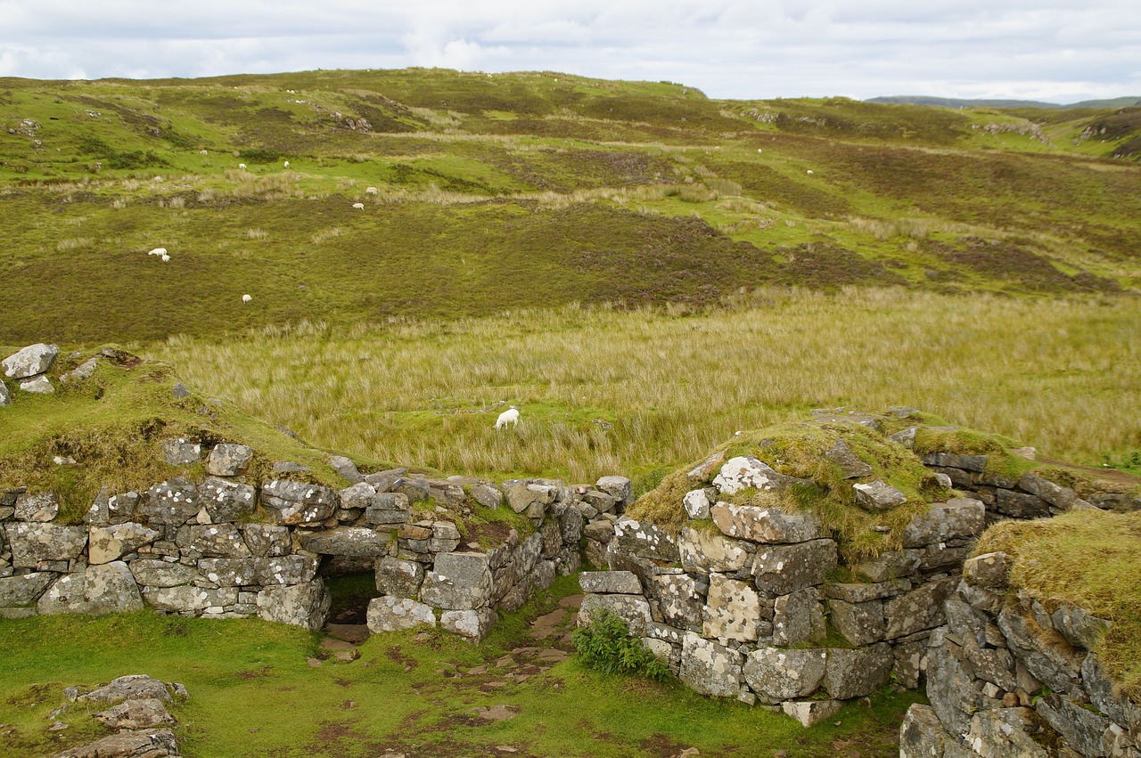 iron age  scotland  isle of skye free photo