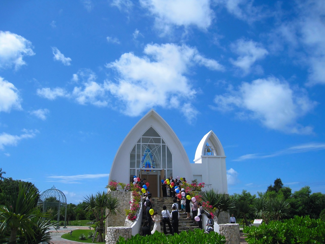 ishigaki island church wedding free photo