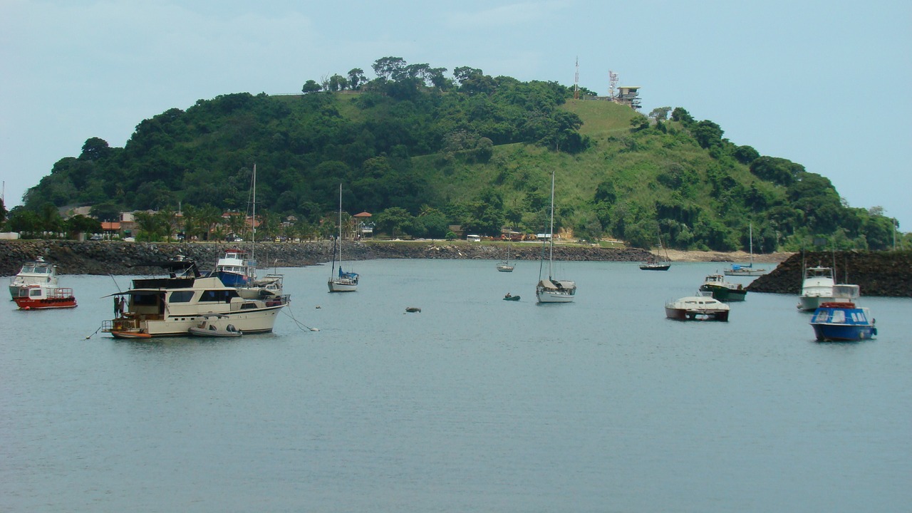 island costa boats free photo