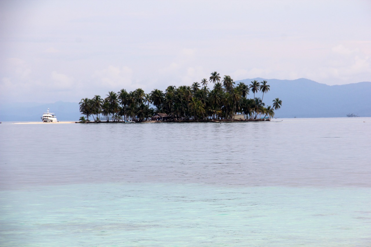 island archipelago panama free photo
