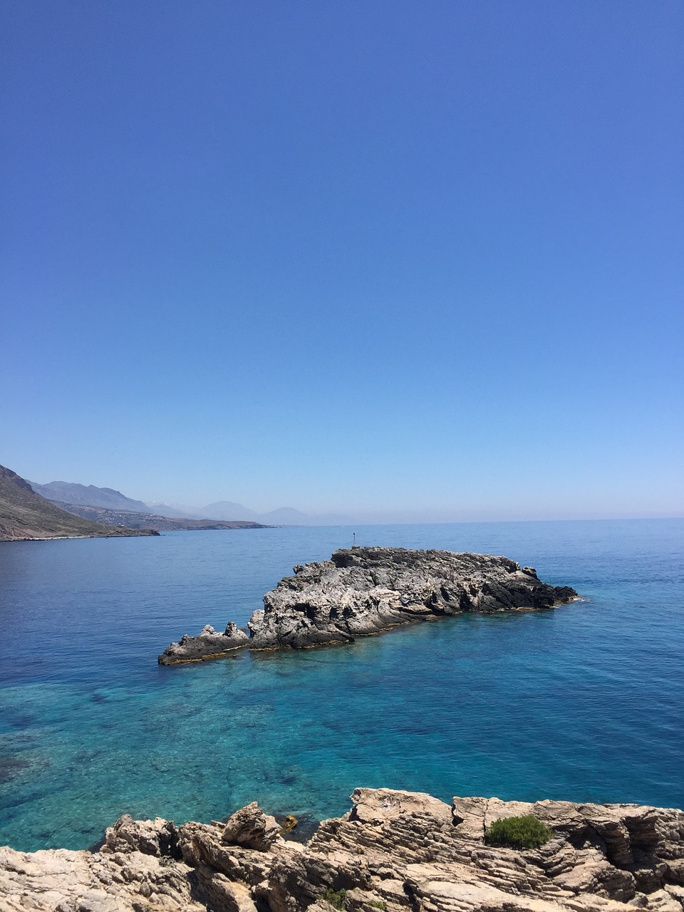 island  bay  crete free photo