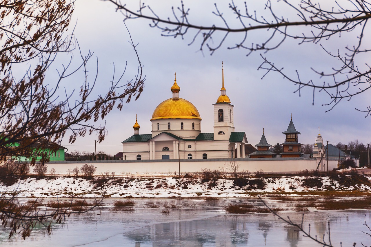 island  convent  dome free photo