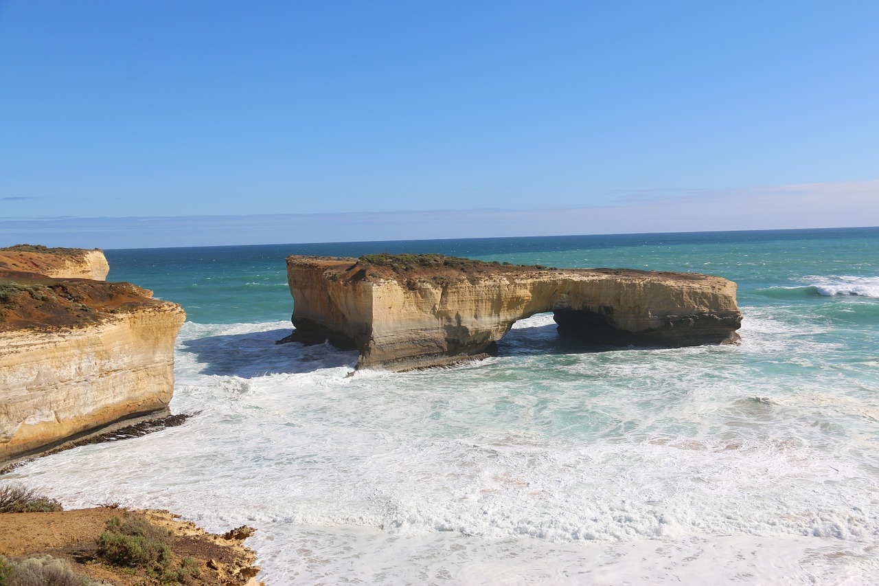 island archway great ocean road australia free photo