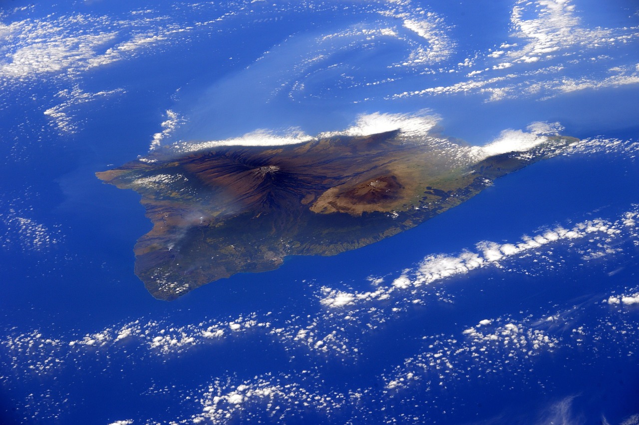 island of hawaii ocean earth free photo