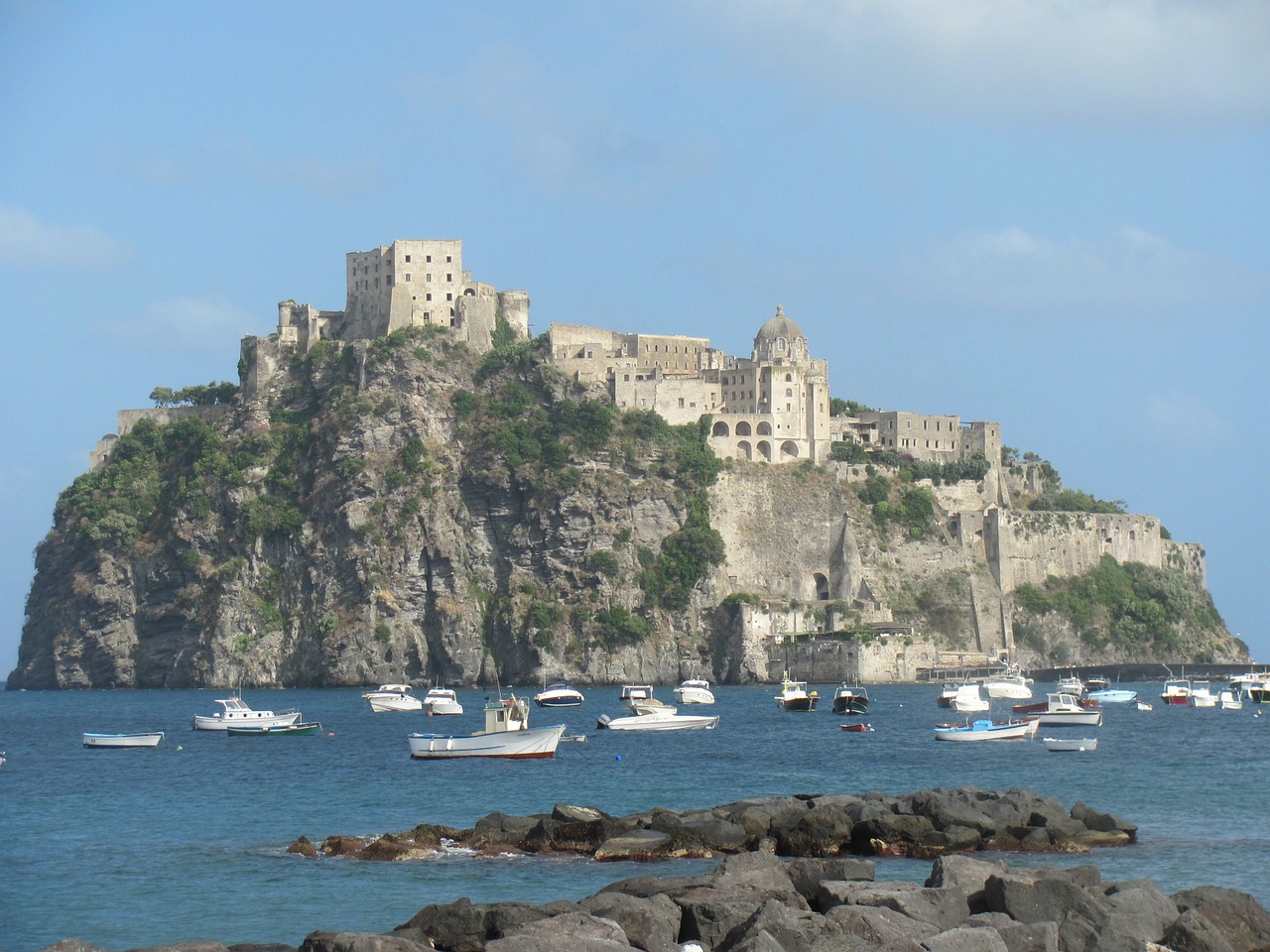 isle ischia castle free photo