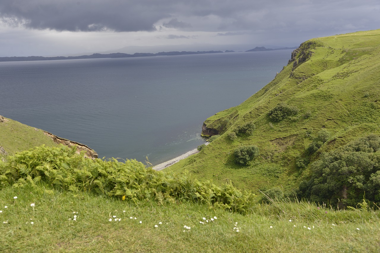 isle of sky scotland landscape free photo