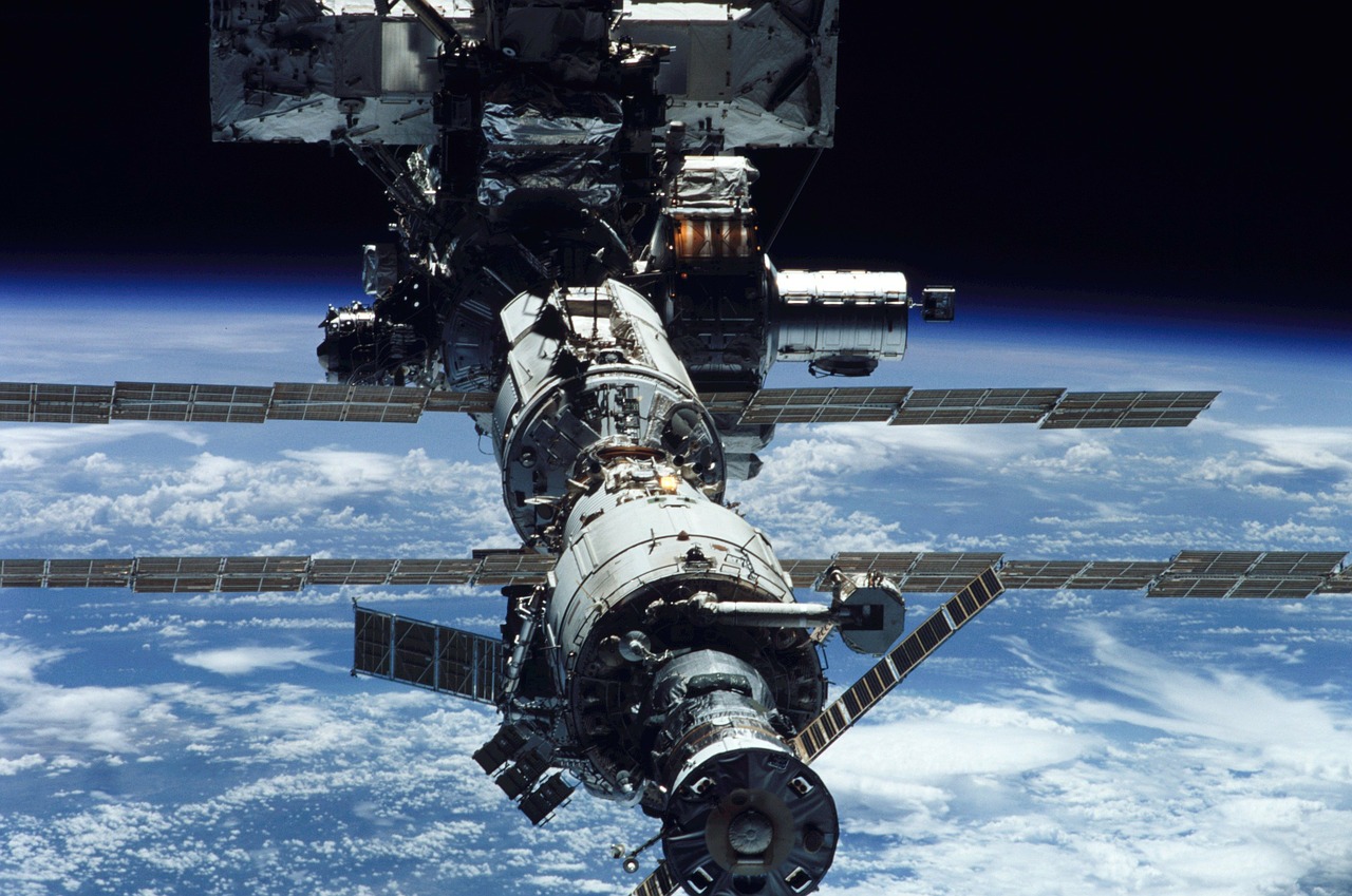 iss space station international space station free photo