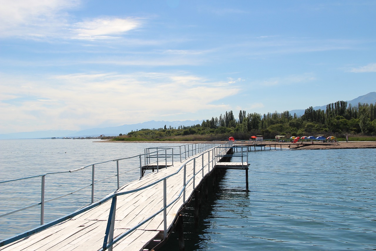 issyk kul pierce beach free photo