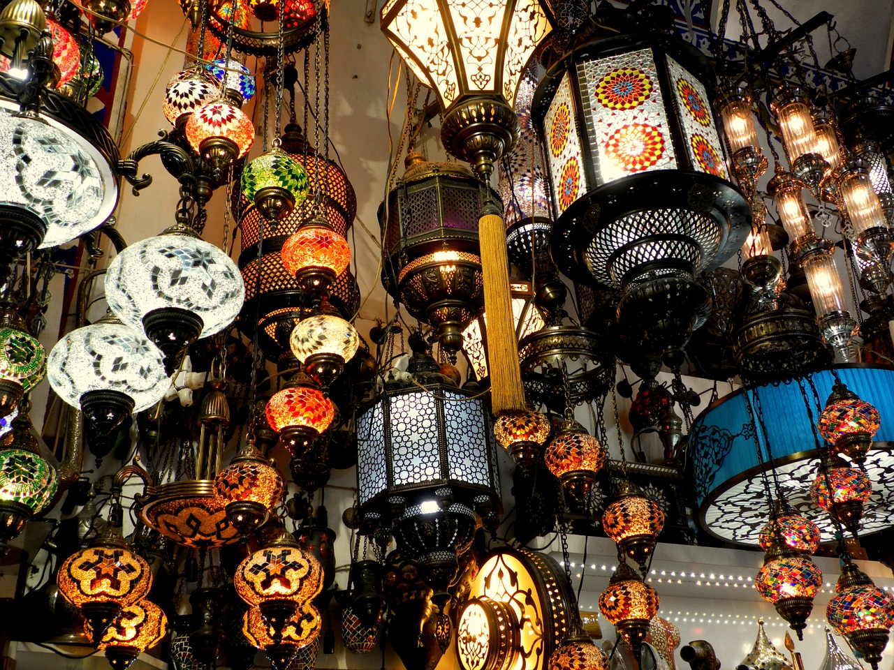 istanbul bazar chandeliers free photo